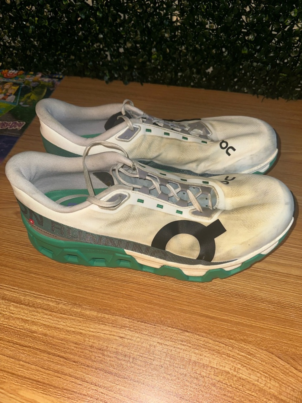 On Cloudmonster Hyper Men's Athletic Running Shoes Size 12, White/Green